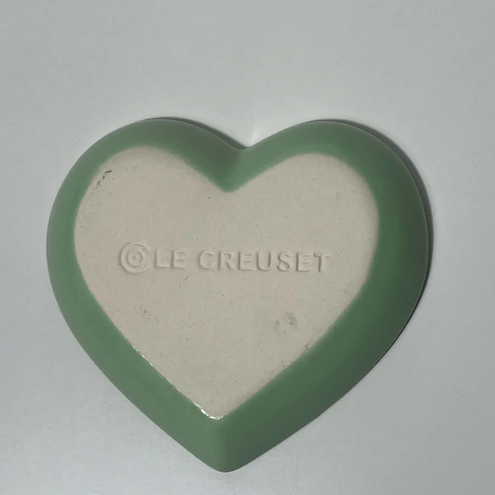 Le Creuset Stoneware Heart Shaped Trinket Dish Plate Tray Bowl